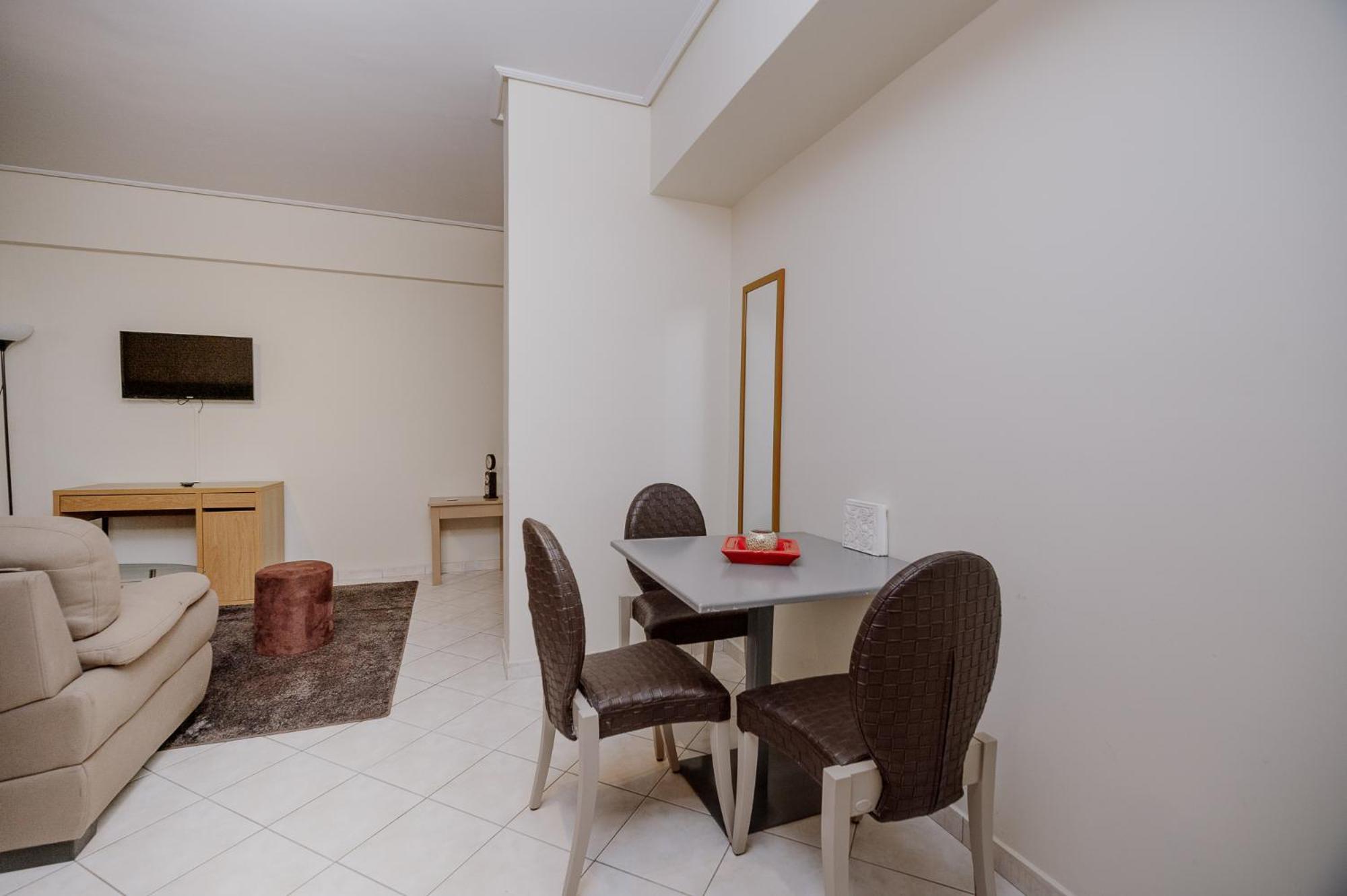 Cozy & Relaxing Apartments-Agia Paraskevi Atenas Exterior foto