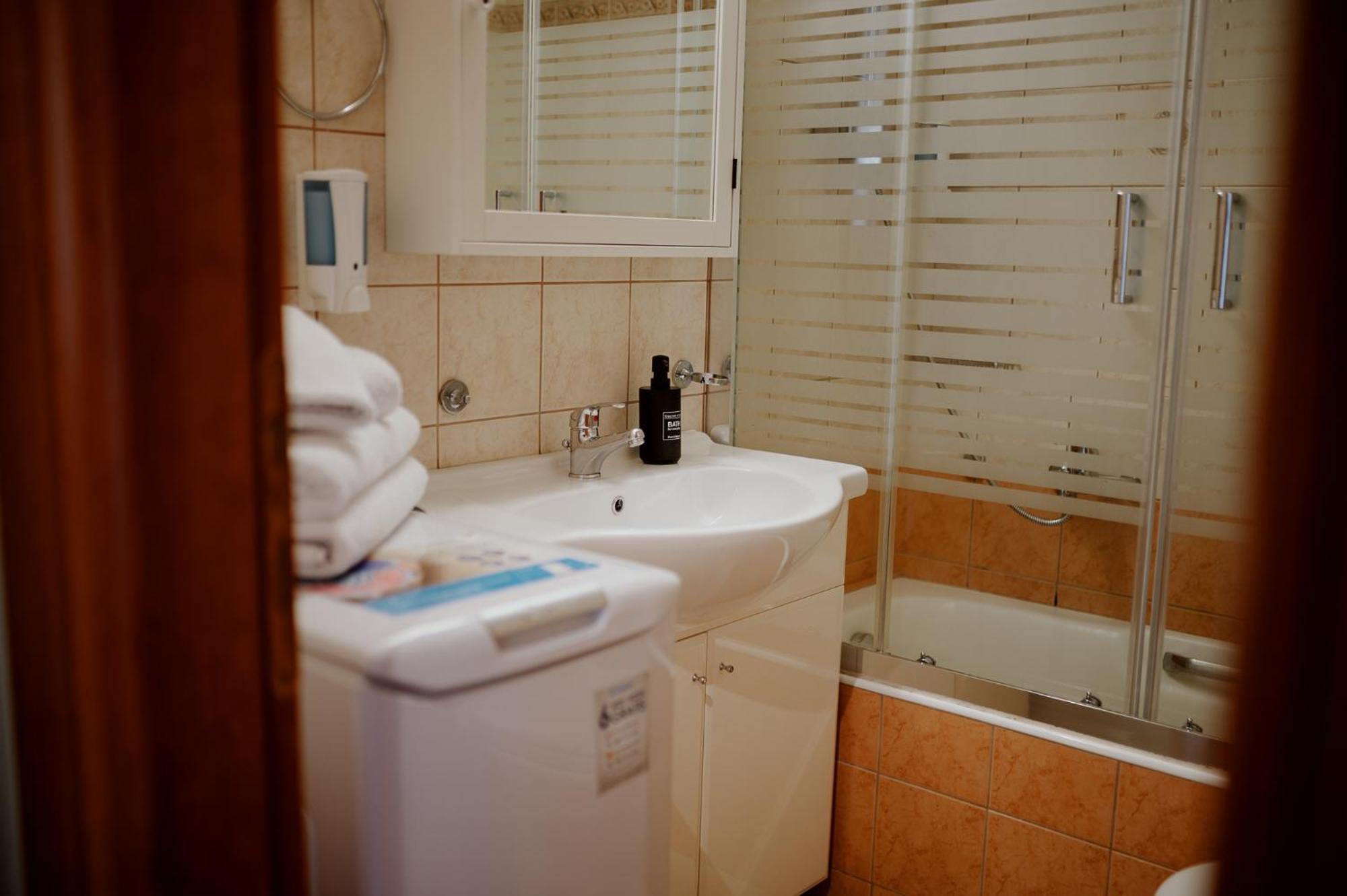 Cozy & Relaxing Apartments-Agia Paraskevi Atenas Exterior foto