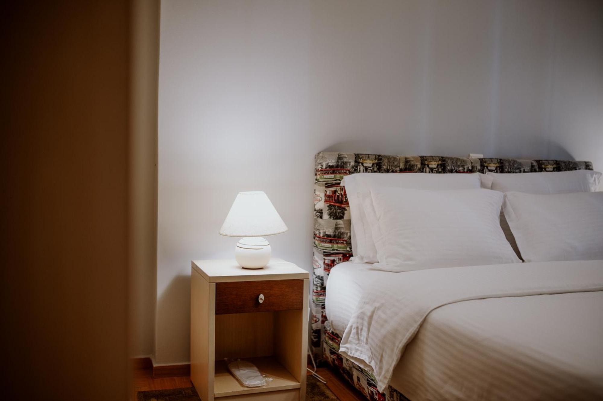 Cozy & Relaxing Apartments-Agia Paraskevi Atenas Exterior foto